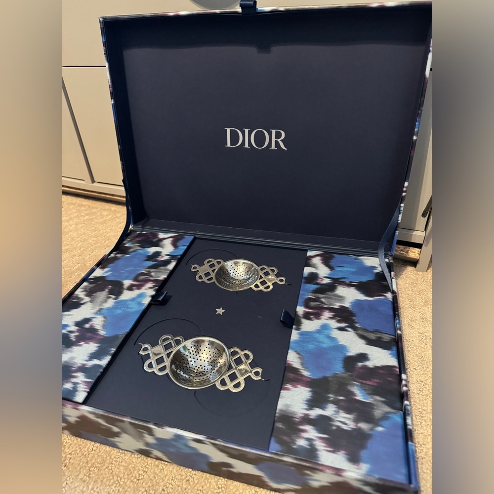 DIOR TEA PREMIUM GIFT BOX